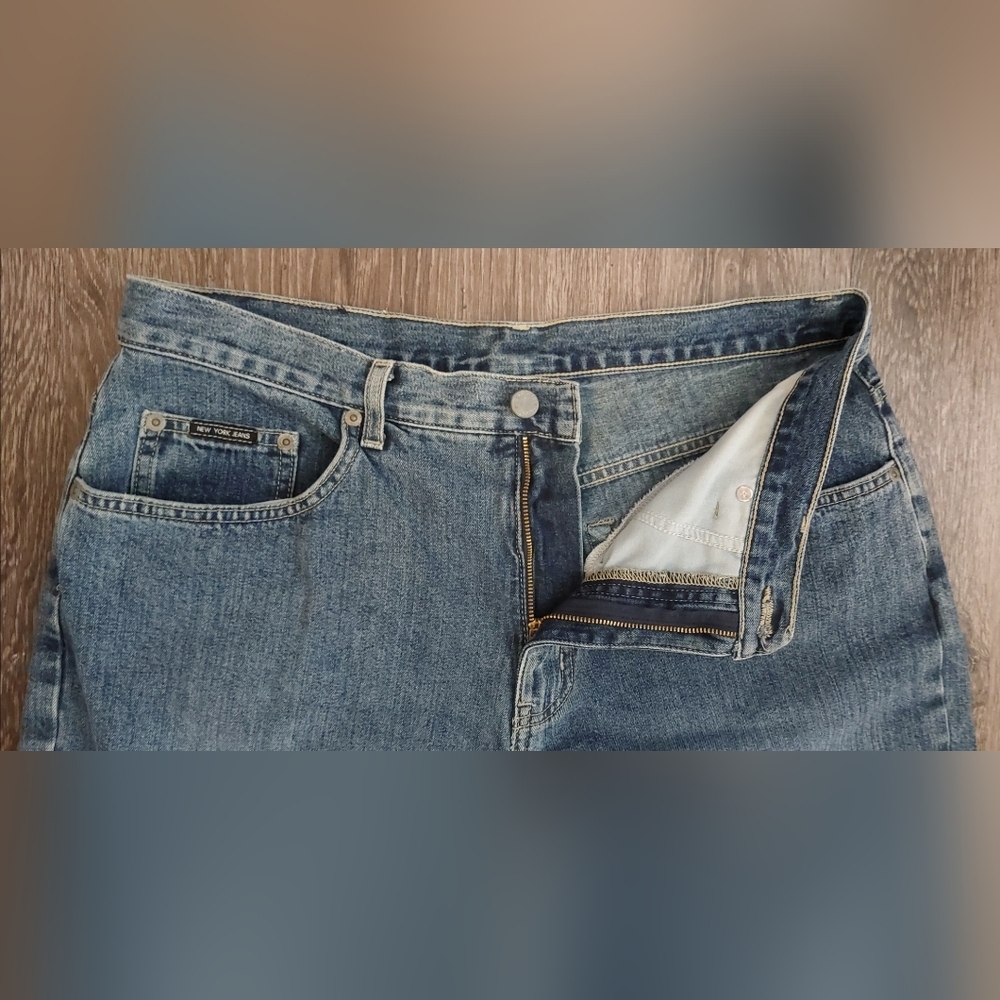 New York & Company Denim Blue Jeans Size 16 Embellished Velvet Trim 100% Cotton - Picture 7 of 12